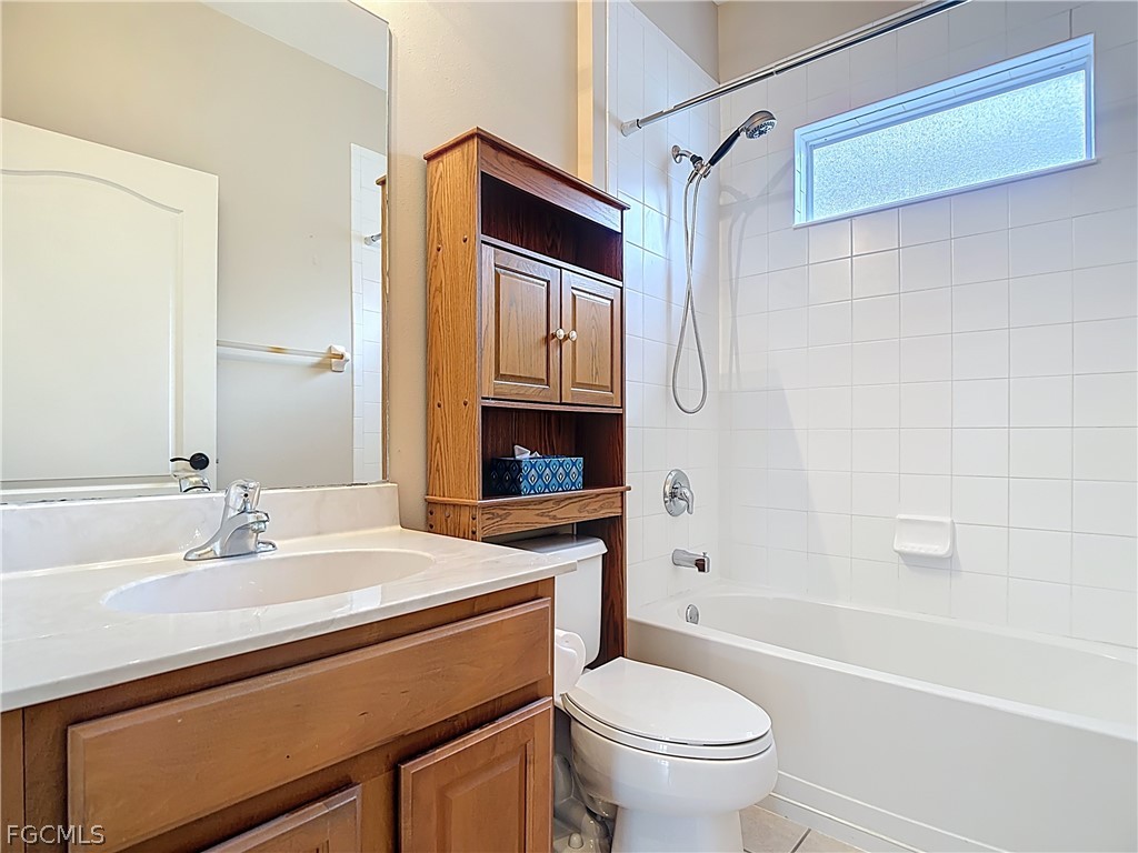2798 Via Piazza Loop Fort Myers, FL 33905 - Photo 34 of 49