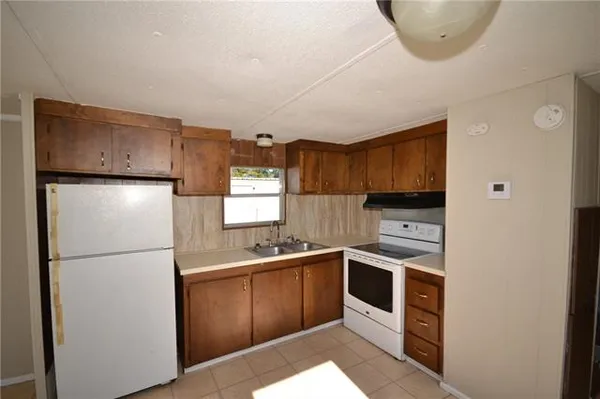 $850 | 16743 Highway 90, Unit 26, Des Allemands, LA 70030