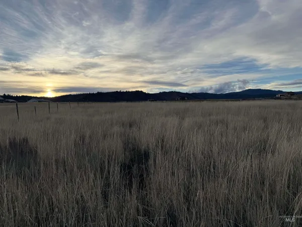 $499,000 | Tbd Tbd Deer Loop Road, Council, ID 83612
