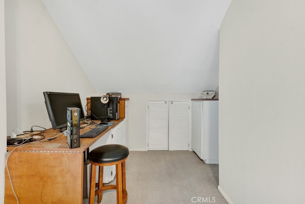 2018 Covington Avenue Simi Valley, CA 93065 - Photo 25 of 50