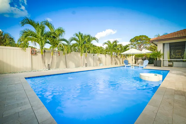 $1,399,500 | 7131 Limestone Cay Road, Limestone Creek, FL 33458