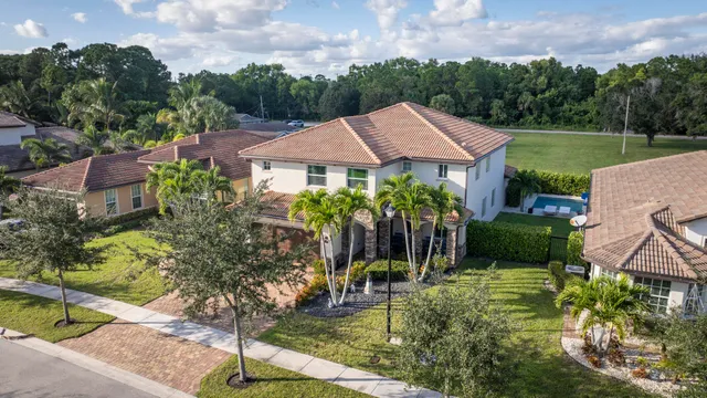 $1,399,500 | 7131 Limestone Cay Road, Limestone Creek, FL 33458