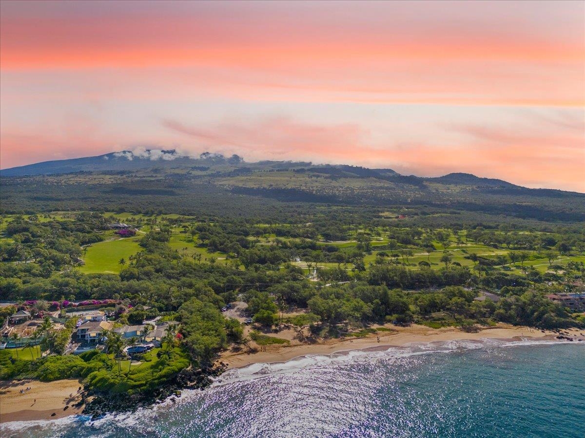 0 Makena Alanui Road Kihei, HI 96753 - Photo 50 of 50 a view of a lake with mountains in the background