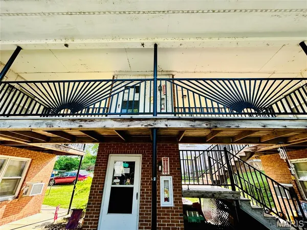 $1,100,000 | 207 South 5th Street, Louisiana, MO 63353