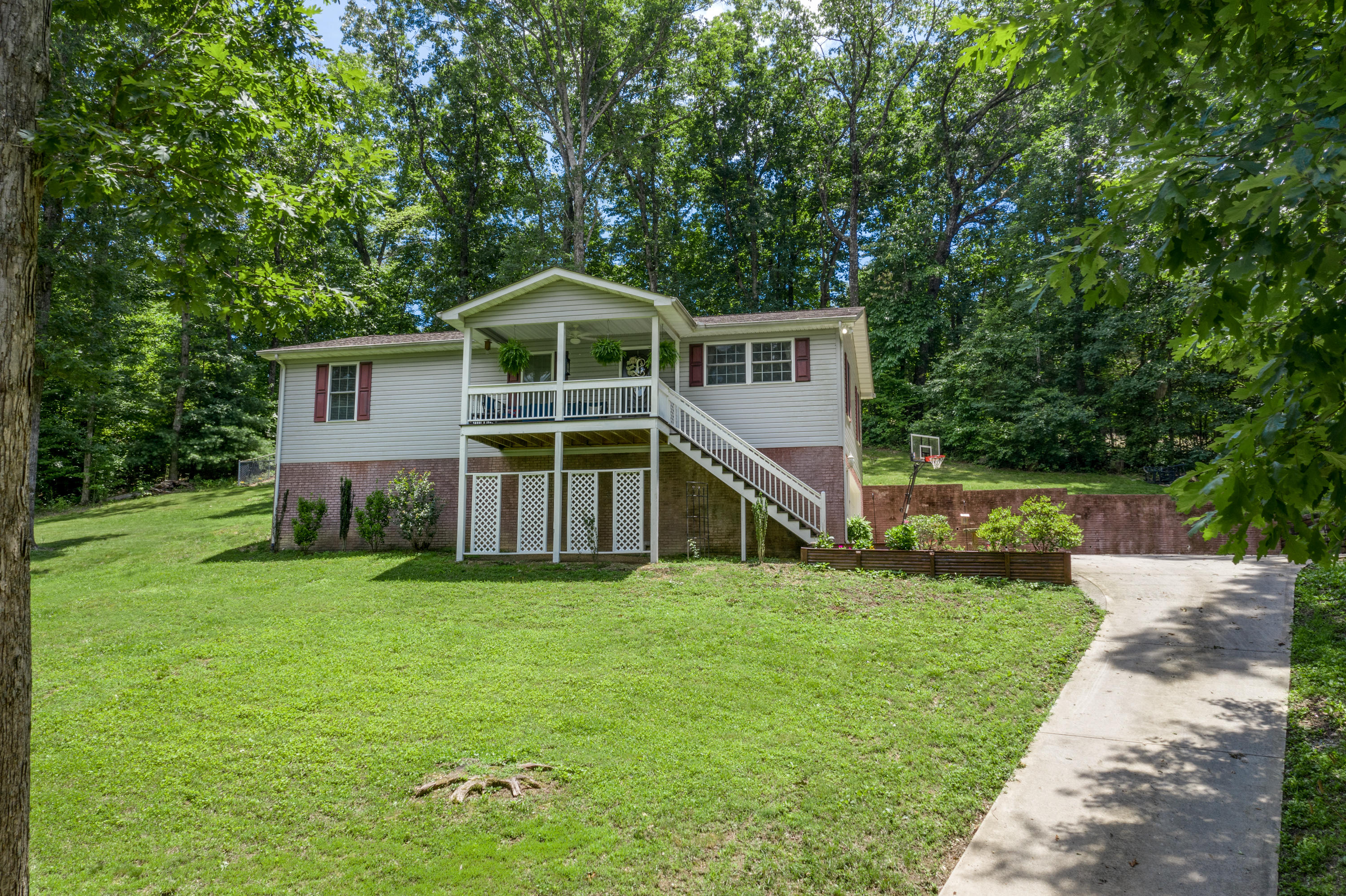 1002 Daugherty Ferry Road Sale Creek, TN 37373 - Photo 8 of 41 Perched on Hill!