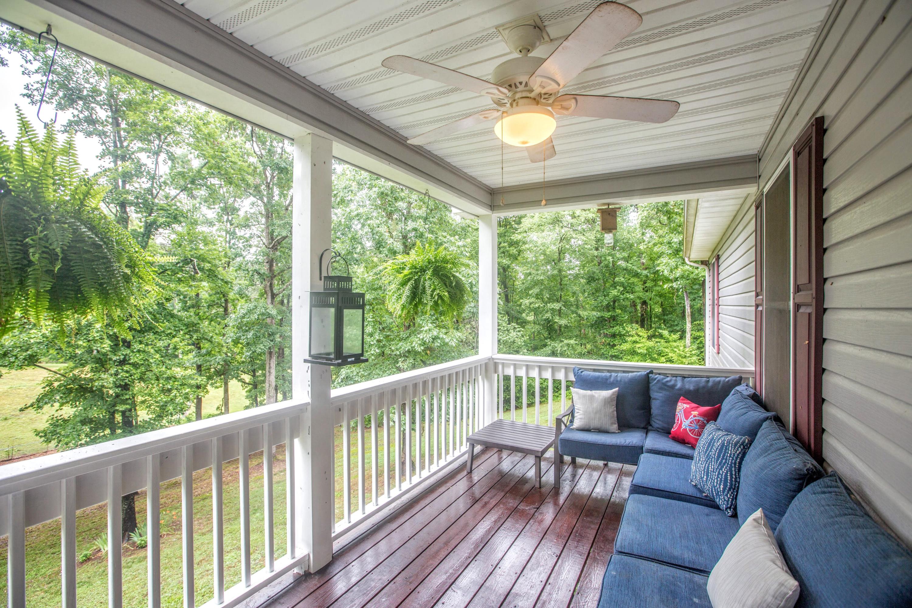 1002 Daugherty Ferry Road Sale Creek, TN 37373 - Photo 10 of 41 Front Porch Sittin!