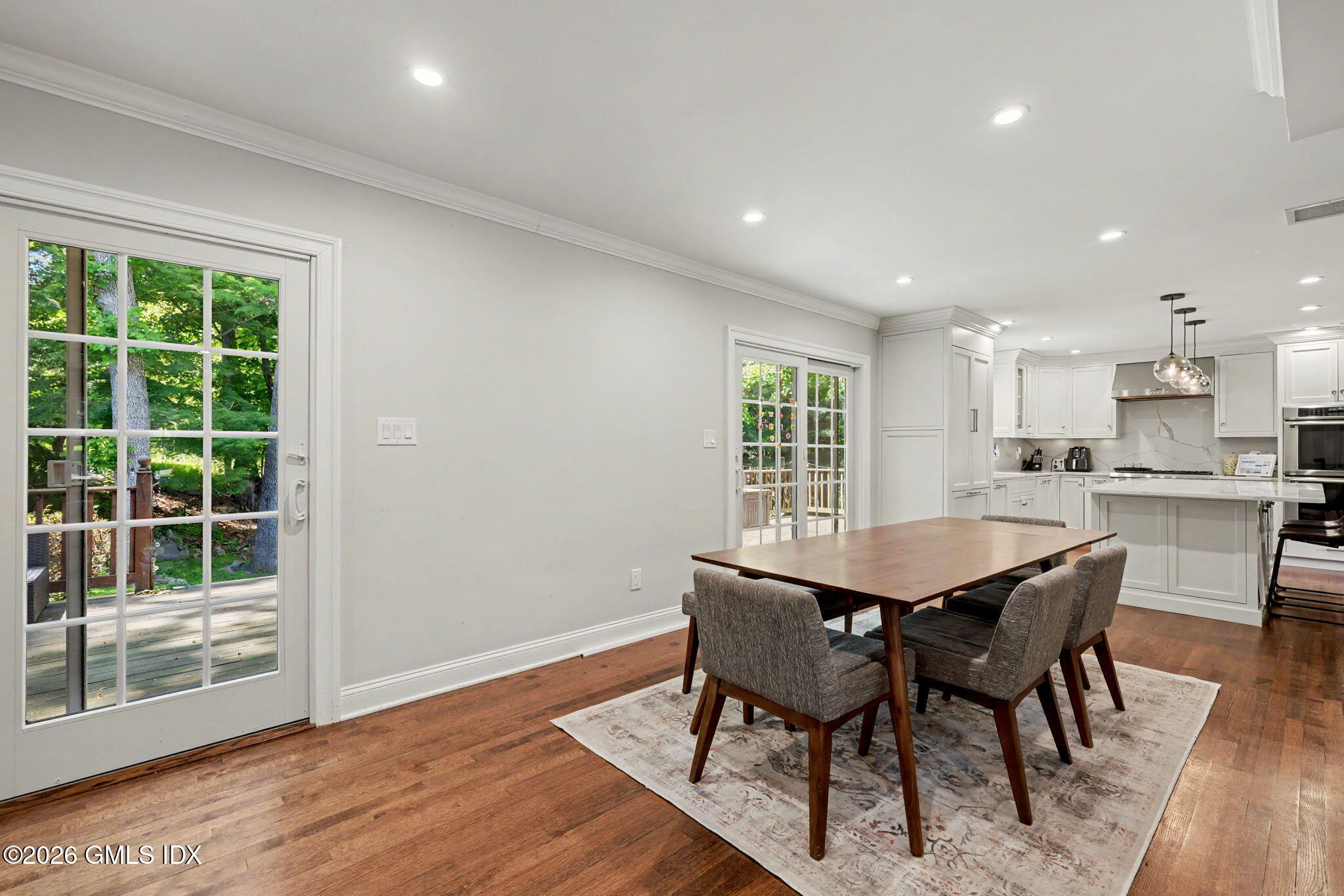 40 Mianus View Terrace Cos Cob, CT 06807 - Photo 11 of 20 12-web-or-mls-40-mianus-view-terrace