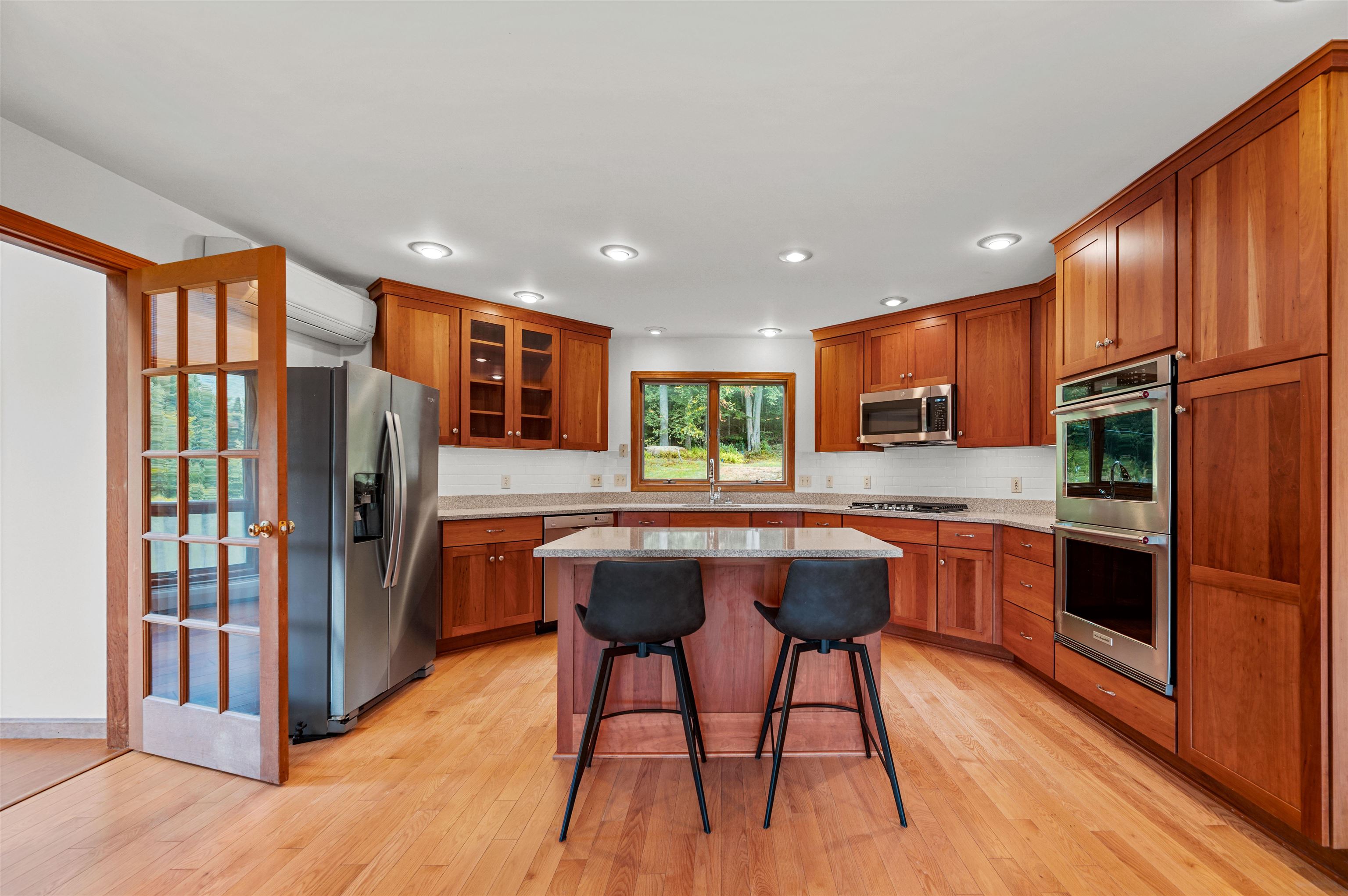 400 Macey Road Middlesex, VT 05682 - Photo 11 of 58