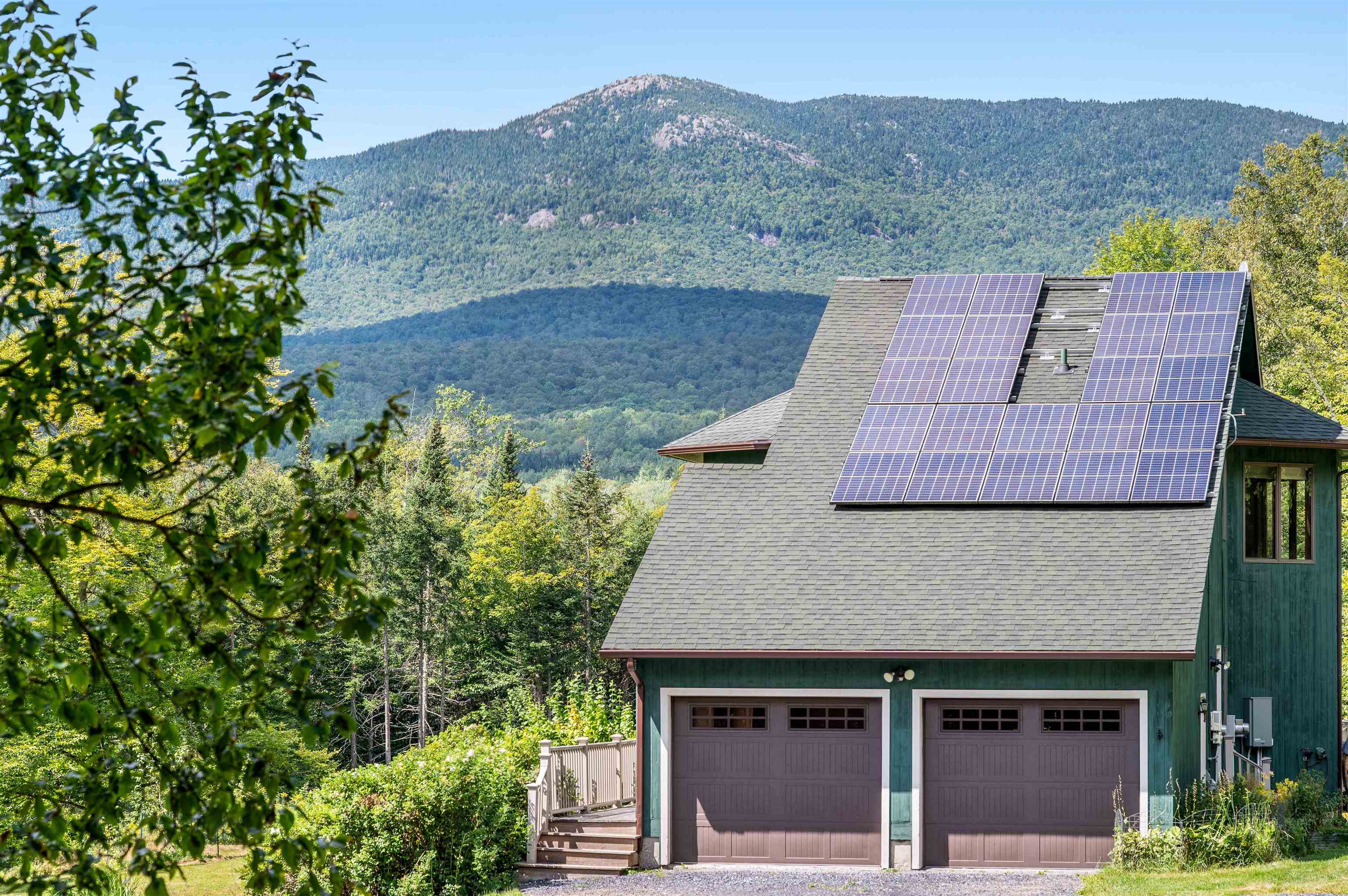 400 Macey Road Middlesex, VT 05682 - Photo 3 of 58