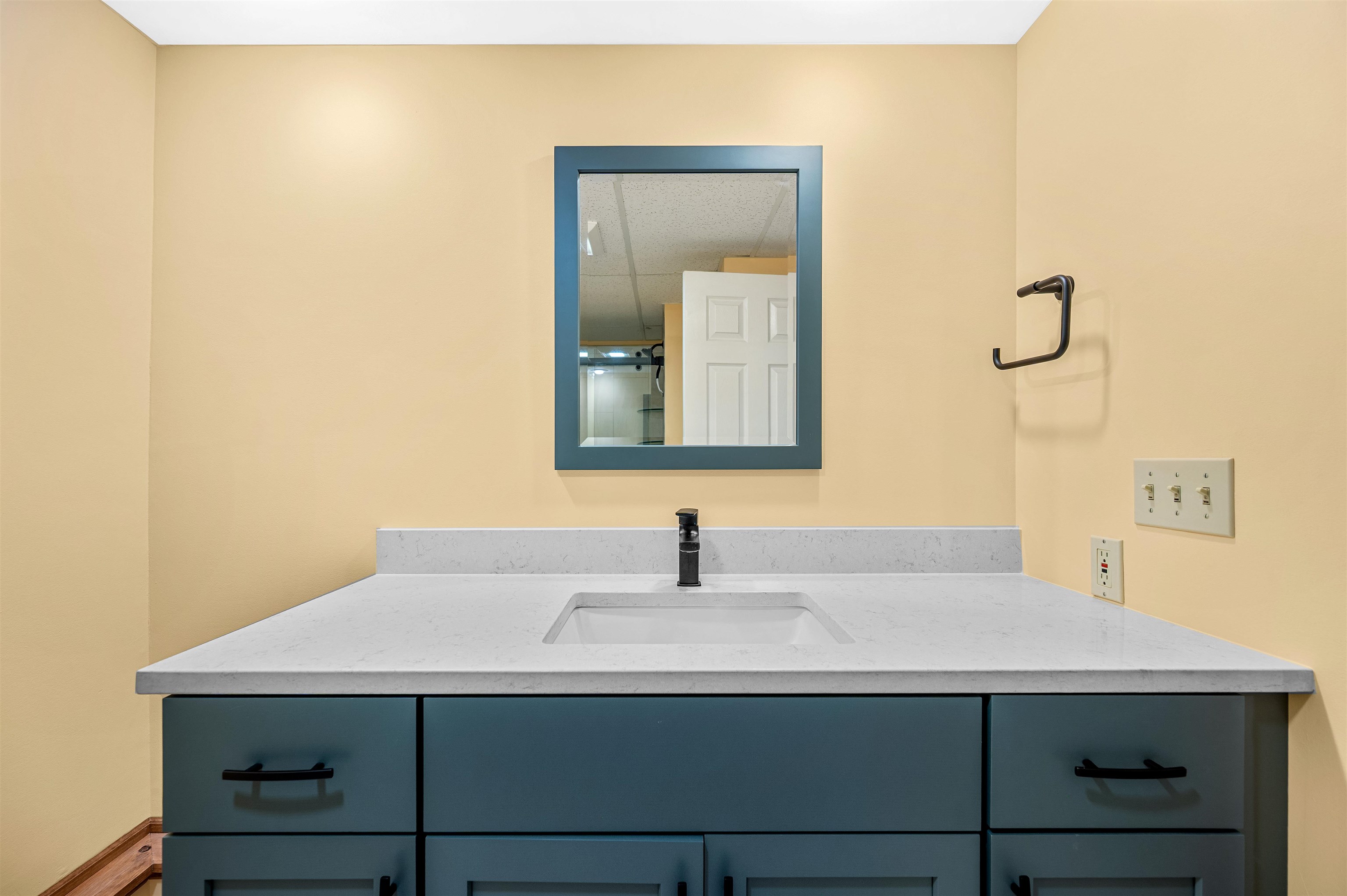 400 Macey Road Middlesex, VT 05682 - Photo 38 of 58