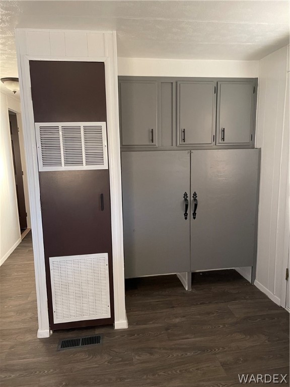 2190 Devlin Avenue Kingman, AZ 86409 - Photo 11 of 32
