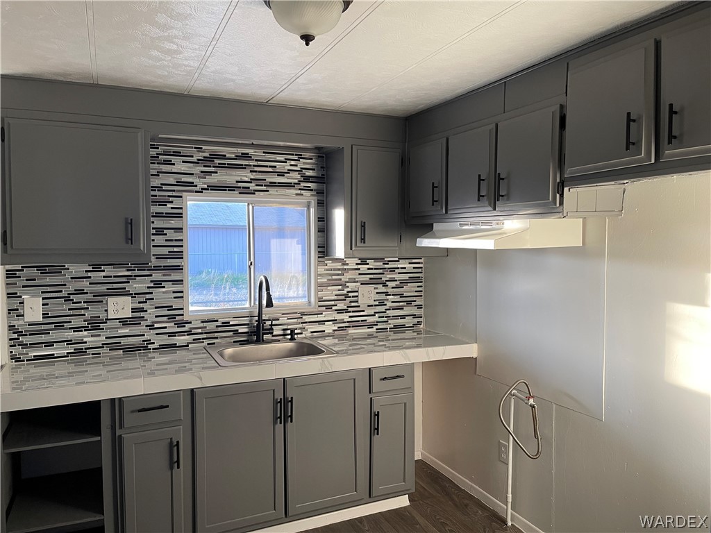 2190 Devlin Avenue Kingman, AZ 86409 - Photo 12 of 32