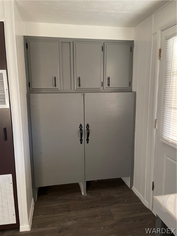 2190 Devlin Avenue Kingman, AZ 86409 - Photo 13 of 32
