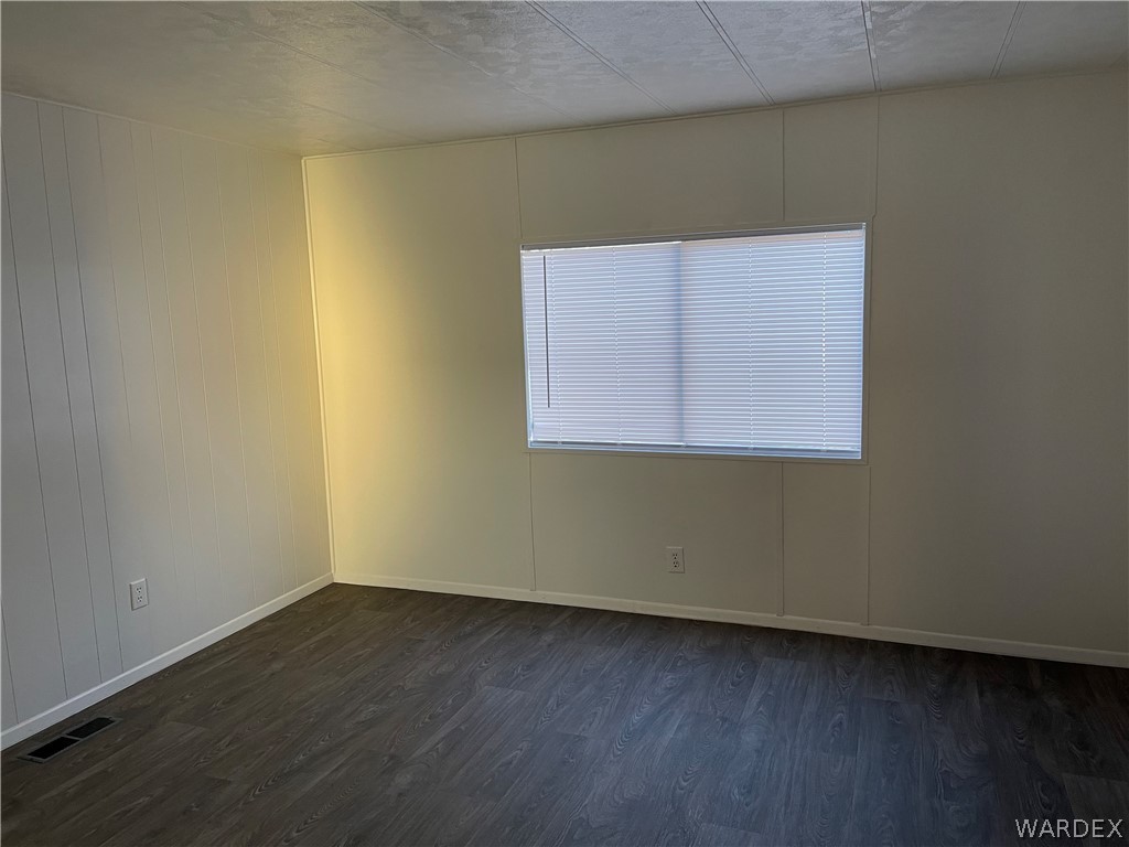 2190 Devlin Avenue Kingman, AZ 86409 - Photo 19 of 32