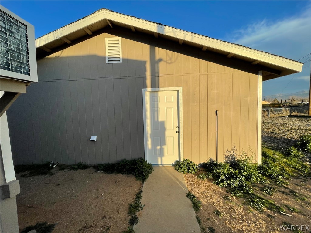 2190 Devlin Avenue Kingman, AZ 86409 - Photo 27 of 32