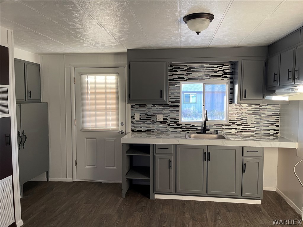 2190 Devlin Avenue Kingman, AZ 86409 - Photo 9 of 32