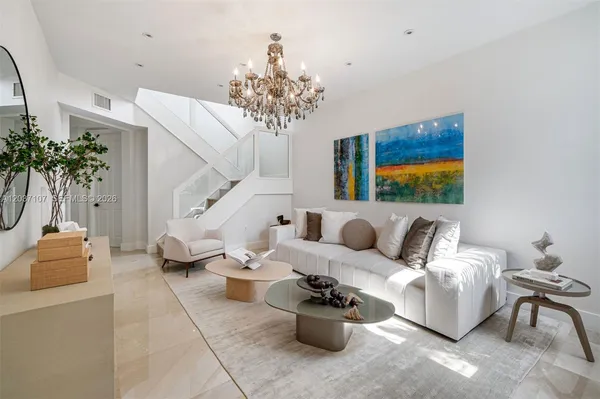 $2,250,000 | 21156 Northeast 33rd Avenue, Aventura, FL 33180