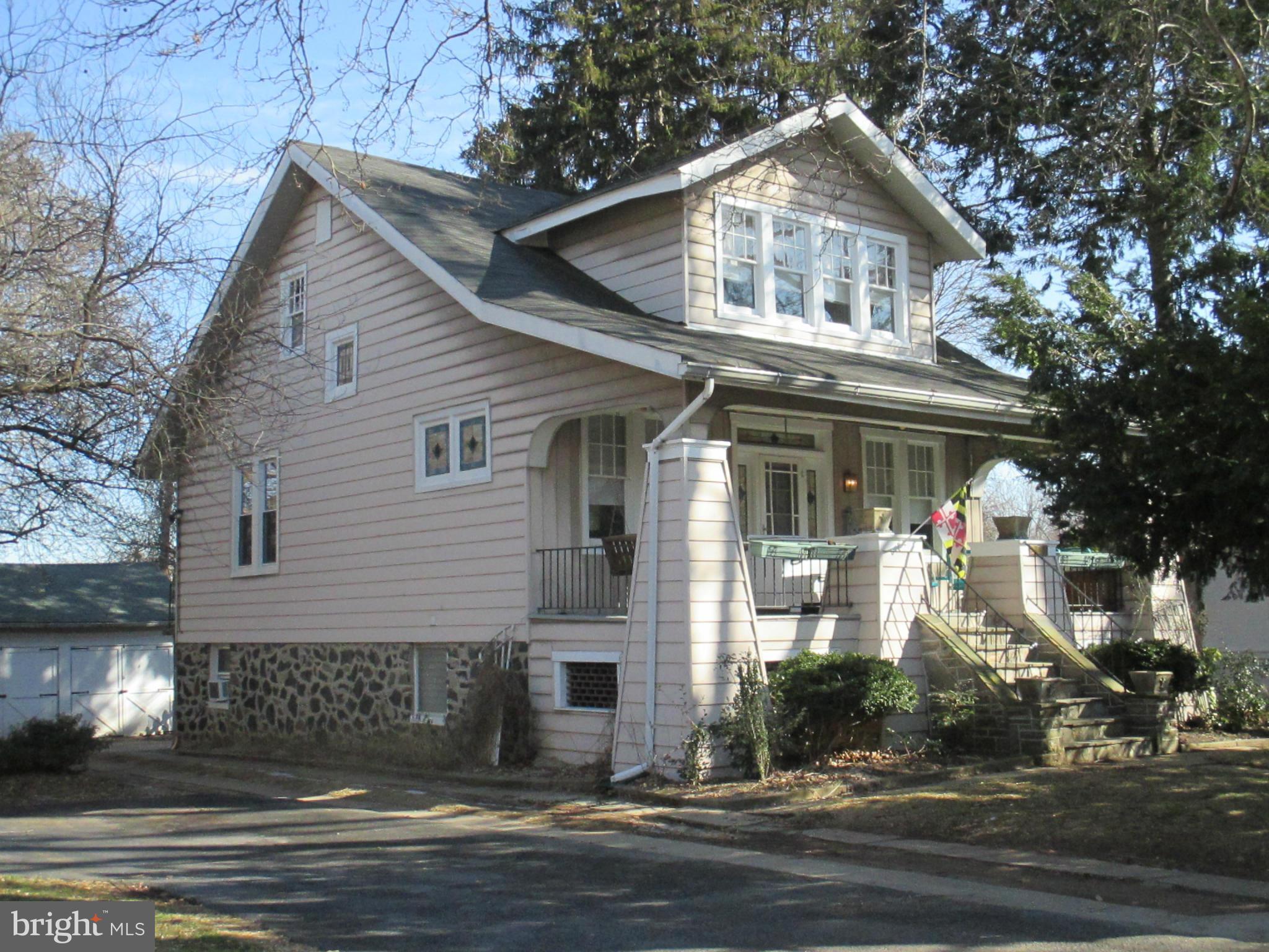 203 Mallow Hill Road Baltimore, MD 21229 - Photo 1 of 30 Grand and Comfortable Front Porch