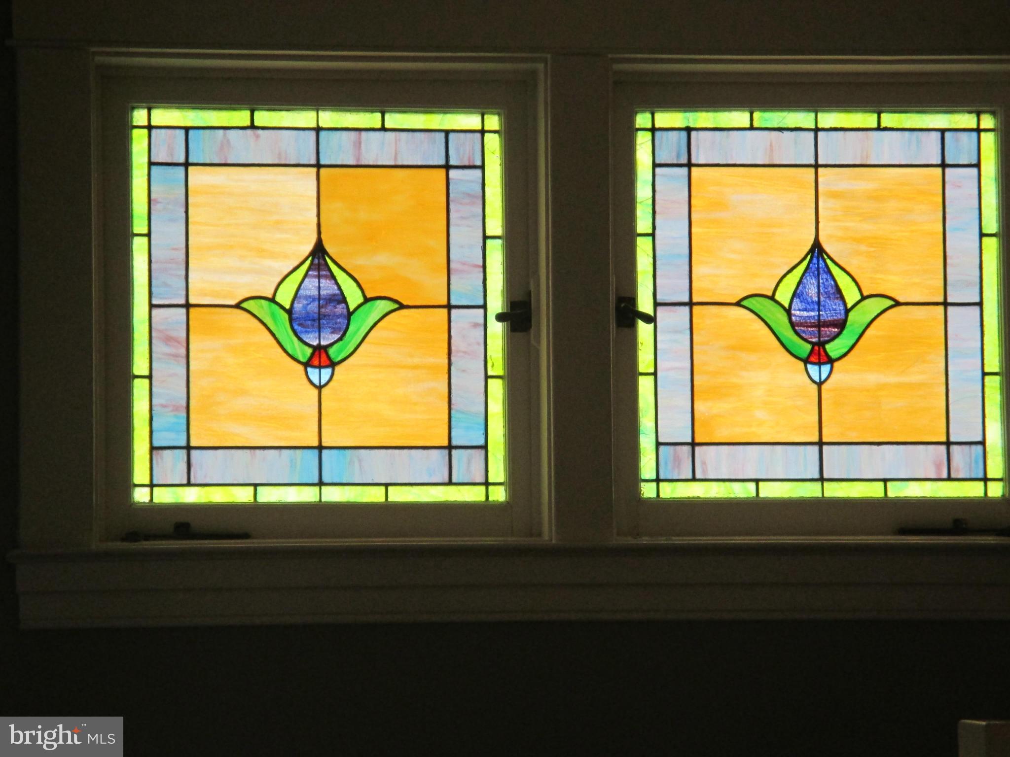 203 Mallow Hill Road Baltimore, MD 21229 - Photo 29 of 30 Living room Detail