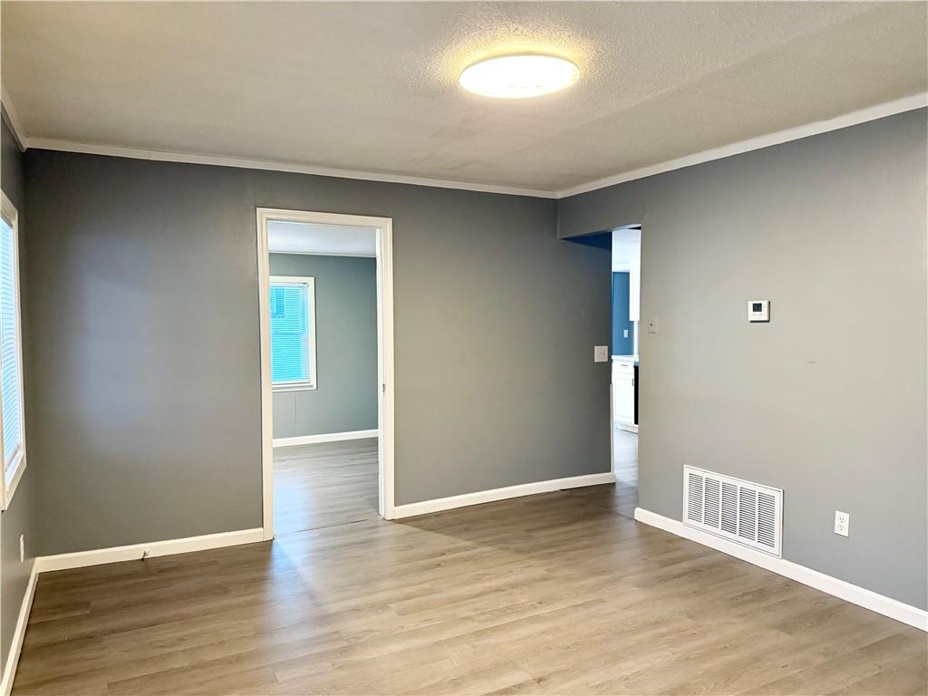 10031 East Wilson Road Independence, MO 64053 - Photo 3 of 14