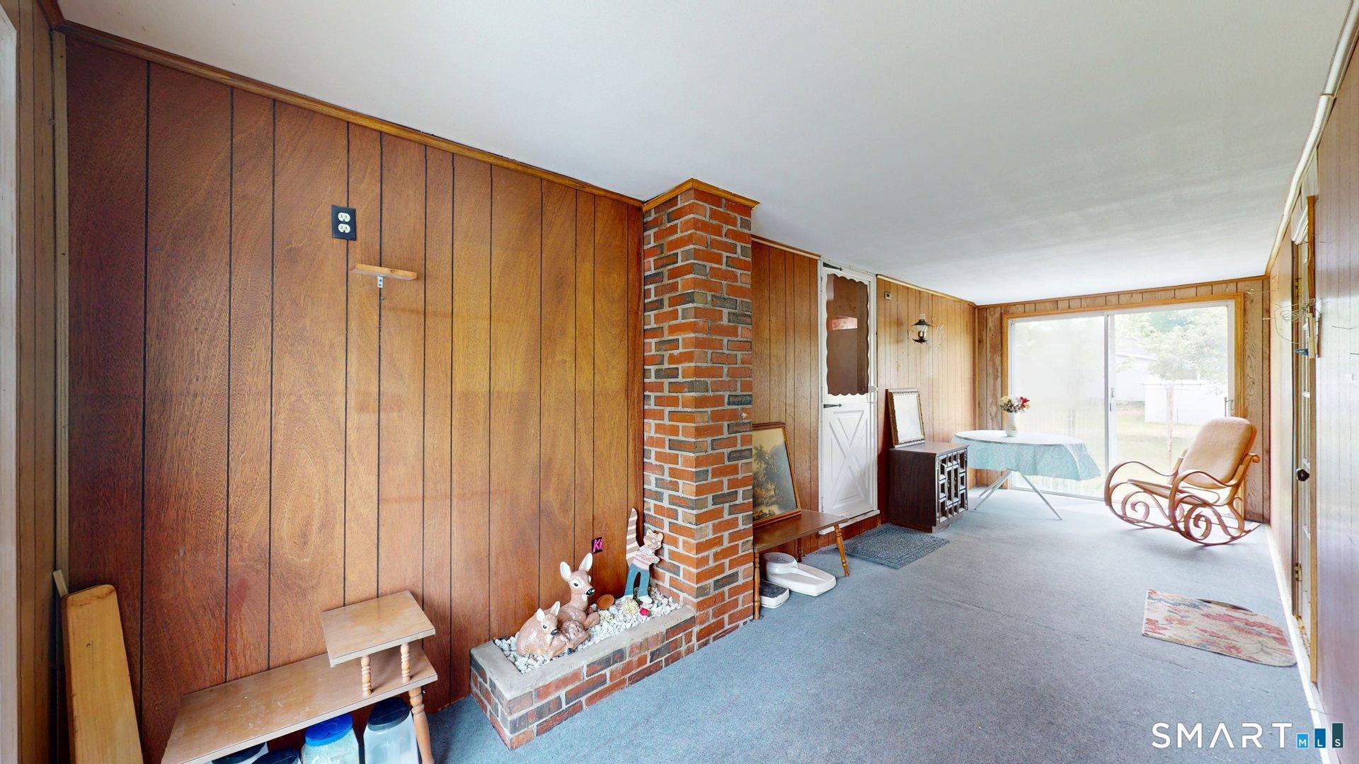 5 Pershing Road Windsor Locks, CT 06096 - Photo 8 of 40
