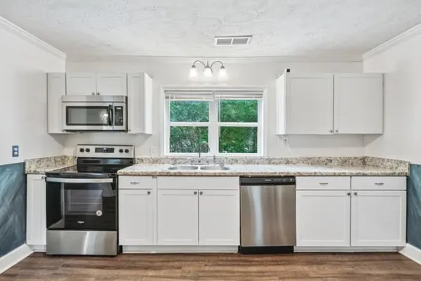 $249,900 | 155 Horton Street, Winder, GA 30680