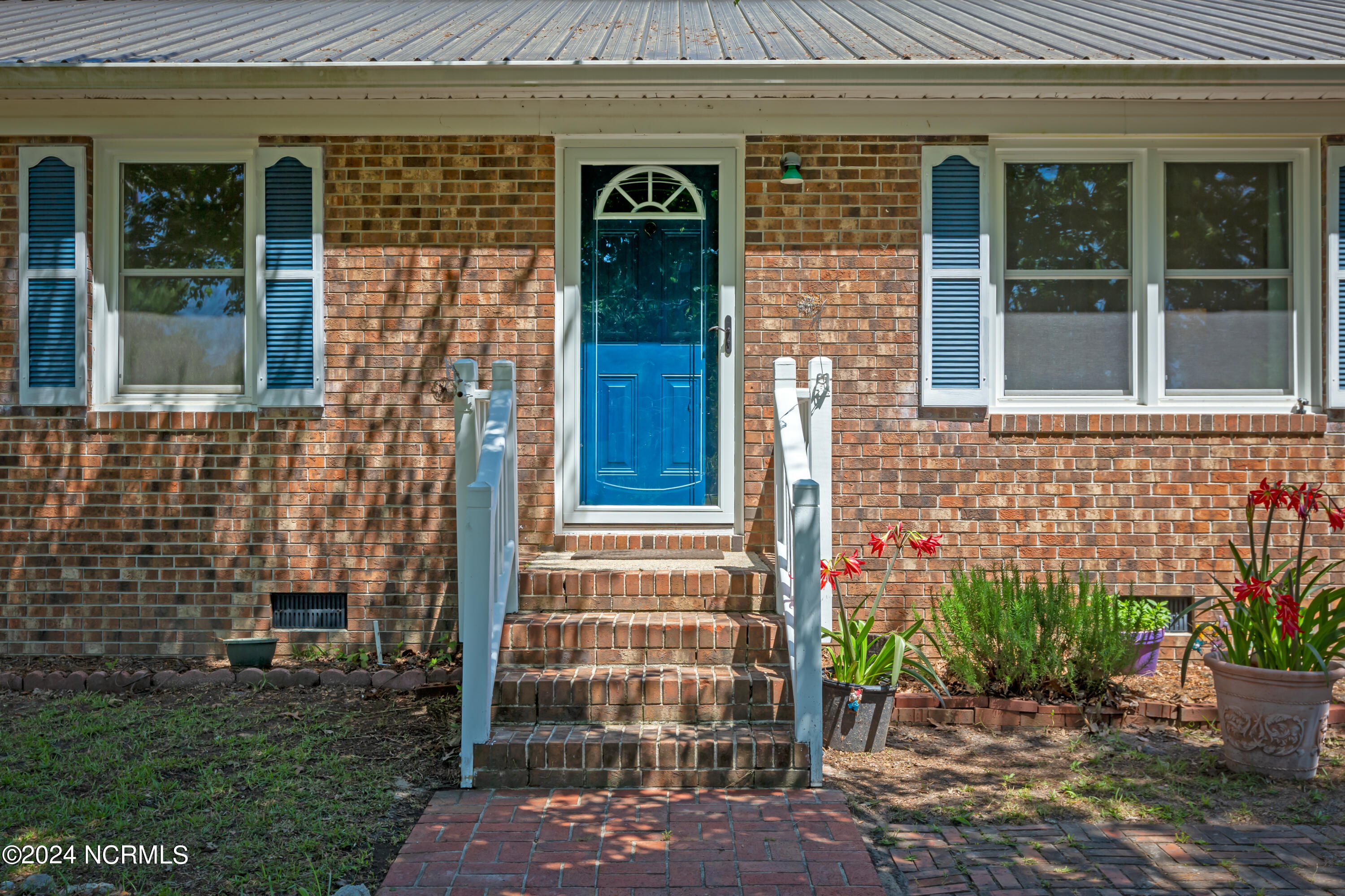 795 Chair Road New Bern, NC 28560 - Photo 20 of 25 Rock I (1422 of 1)