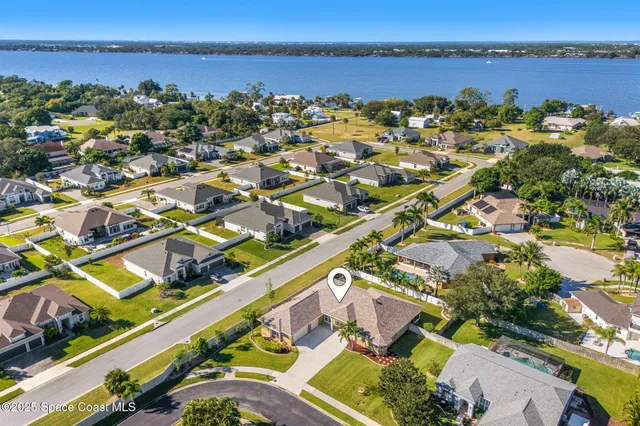 a picture of floor plan