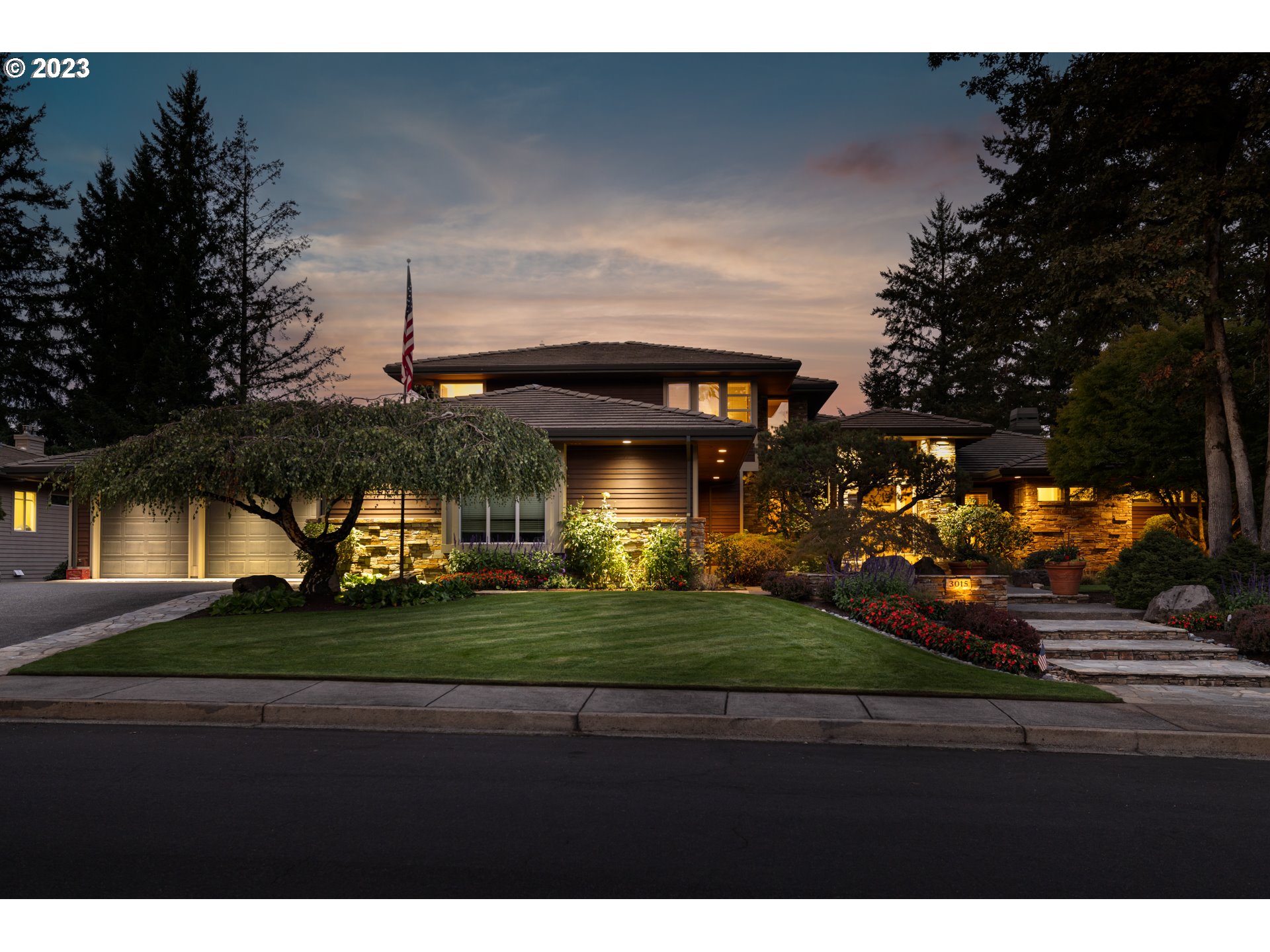 3015 Northwest Lacamas Dr  