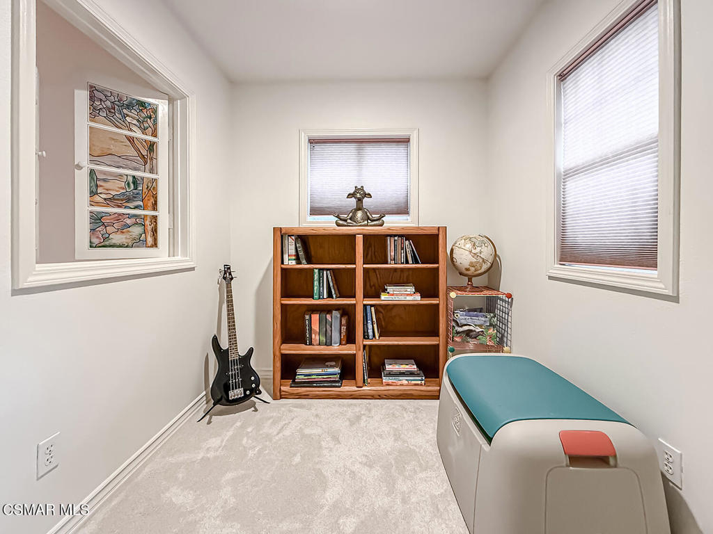 290 Culview Court Simi Valley, CA 93065 - Photo 52 of 68