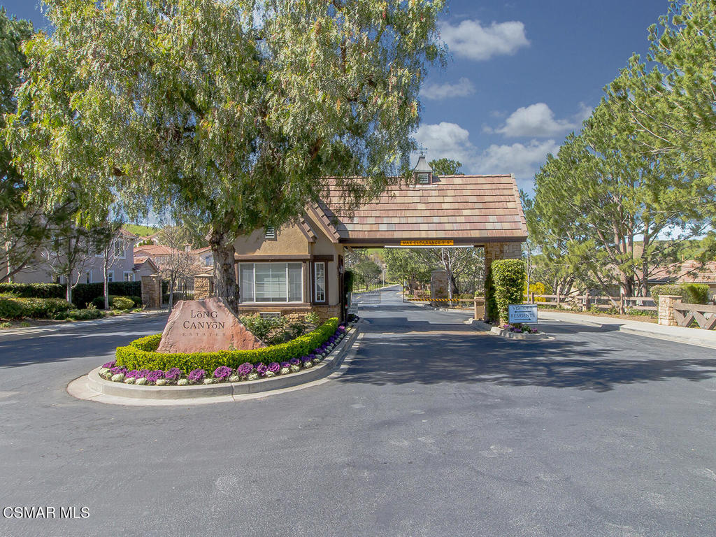 290 Culview Court Simi Valley, CA 93065 - Photo 55 of 68