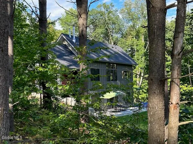$1,200,000 | 50 Lincoln Mountain Road, Corinth, NY 12822