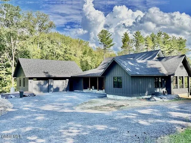 $1,200,000 | 50 Lincoln Mountain Road, Corinth, NY 12822