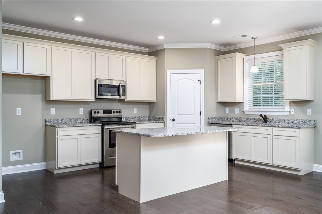 307 Bridleton Way Anderson, SC 29621 - Photo 11 of 32 Gallery Image 11