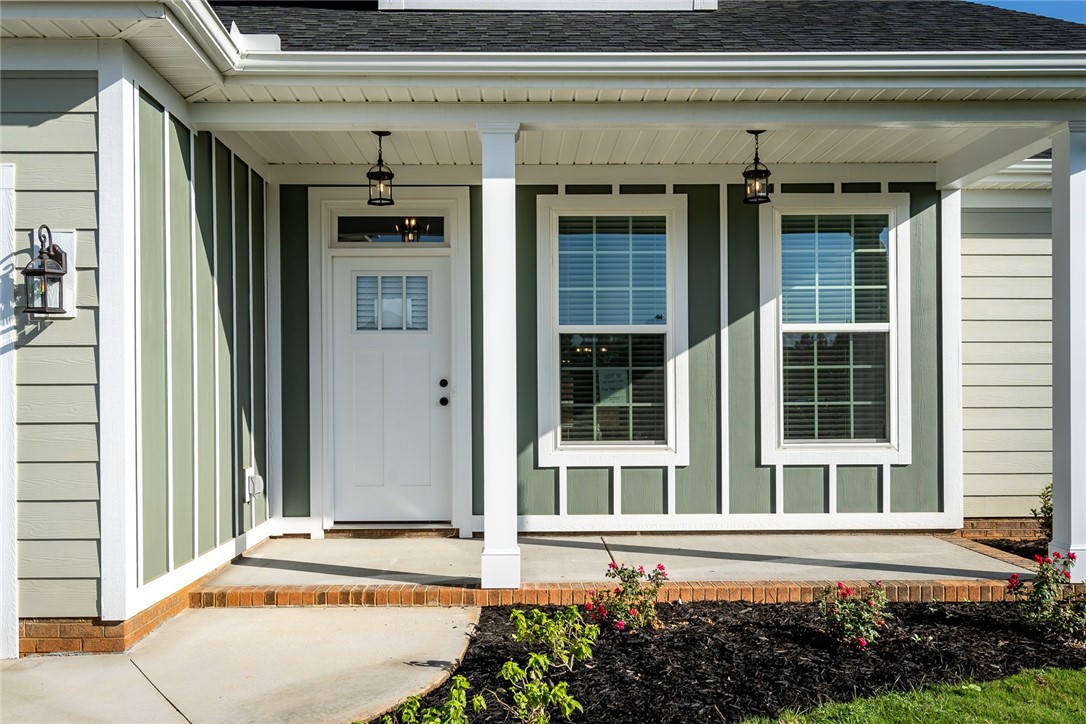 307 Bridleton Way Anderson, SC 29621 - Photo 5 of 32 Gallery Image 5