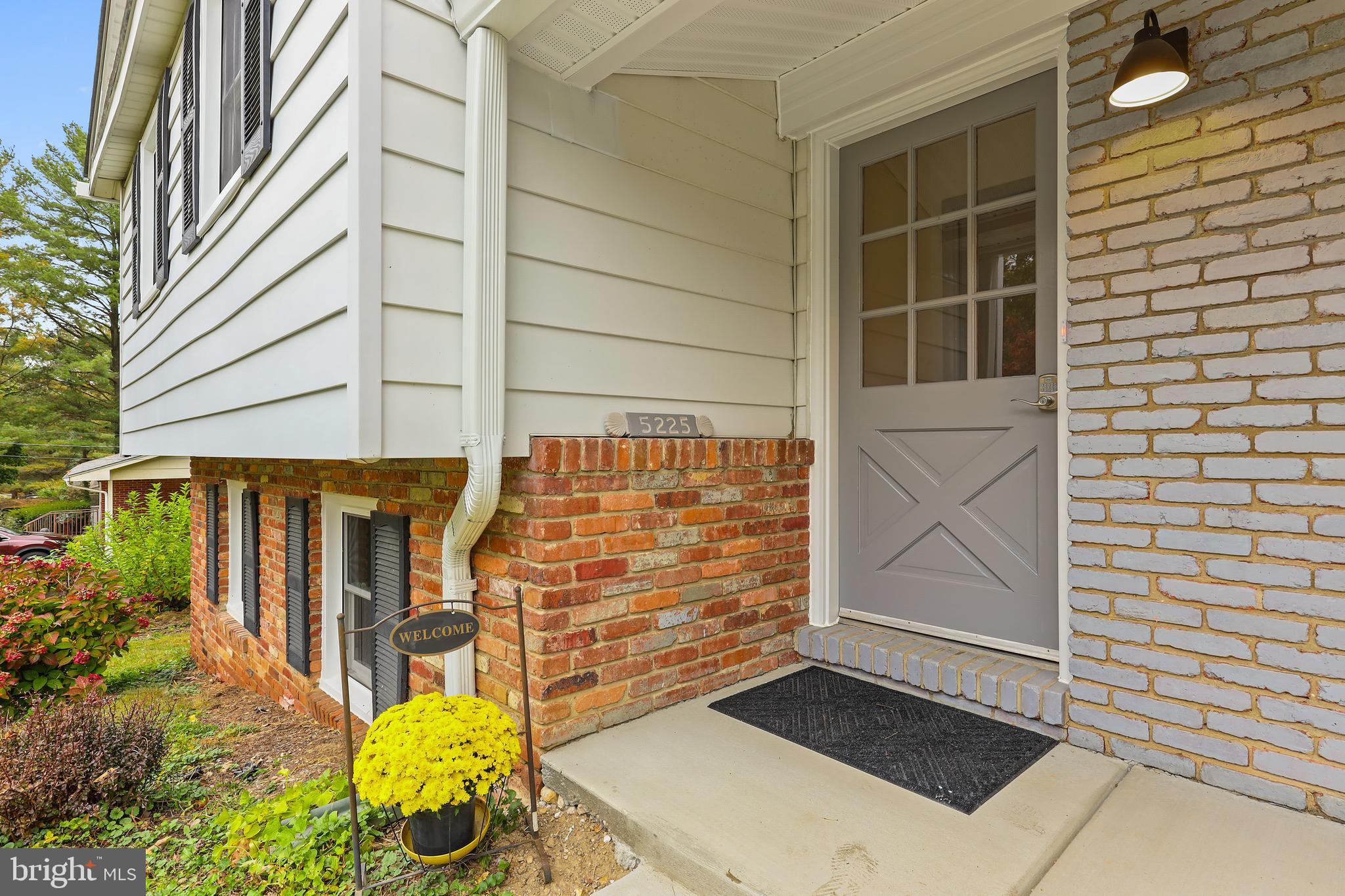 5225 Braddock Road Woodbine, MD 21797 - Photo 3 of 24 Gallery Image 3