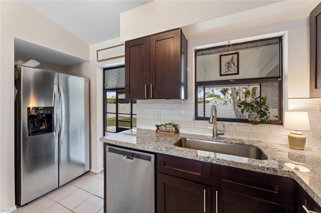7470-7472 Field Road Fort Myers, FL 33967 - Photo 12 of 40