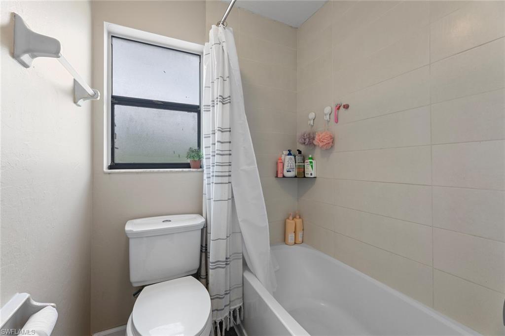 7470-7472 Field Road Fort Myers, FL 33967 - Photo 29 of 40