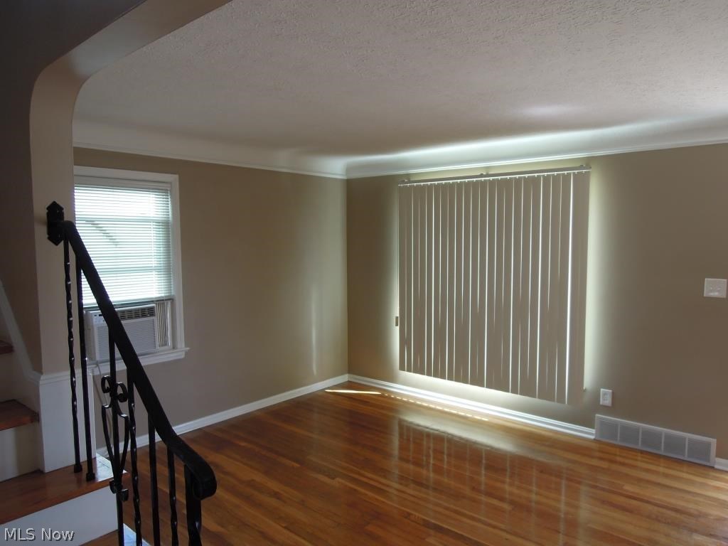 6514 Ridgewood Avenue Parma, OH 44129 - Photo 13 of 31