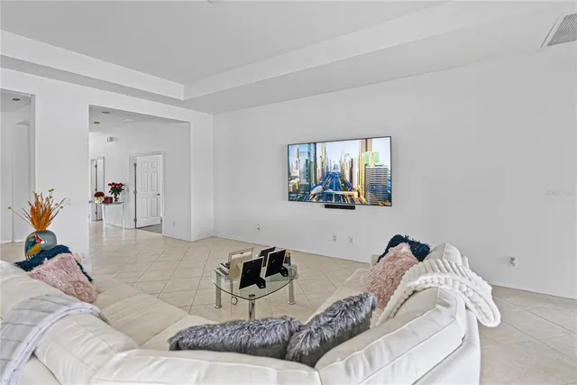 $738,000 | 3671 Summerwind Circle, Bradenton, FL 34209