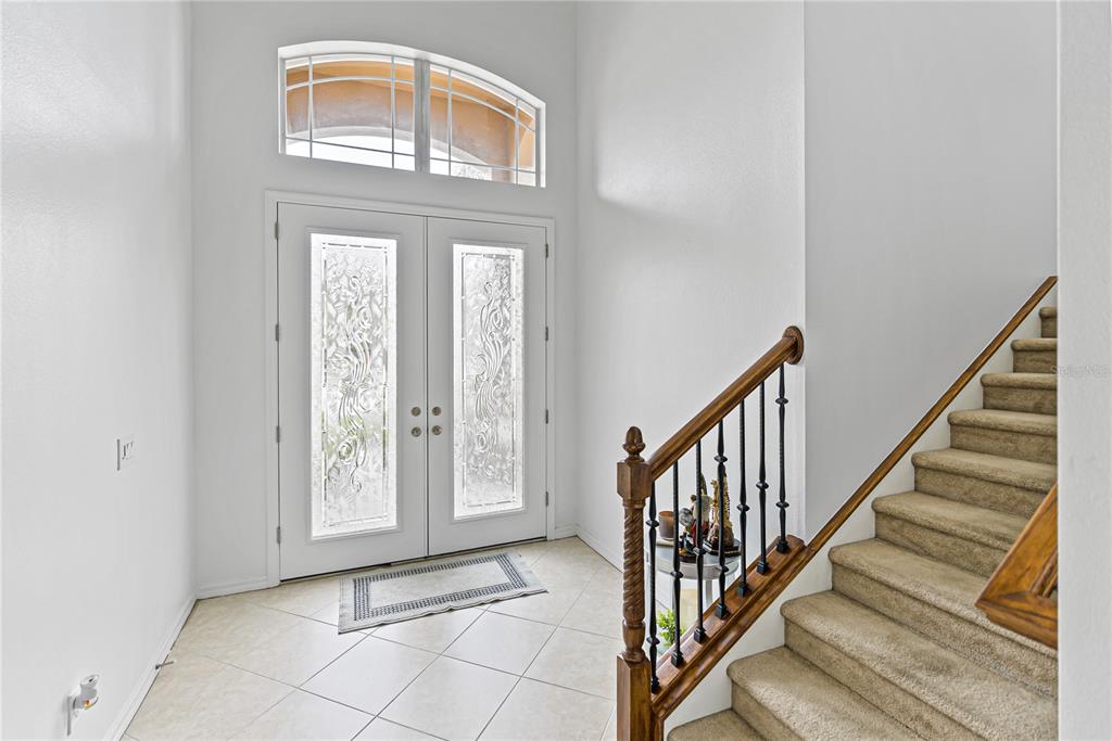 3671 Summerwind Circle Bradenton, FL 34209 - Photo 3 of 54