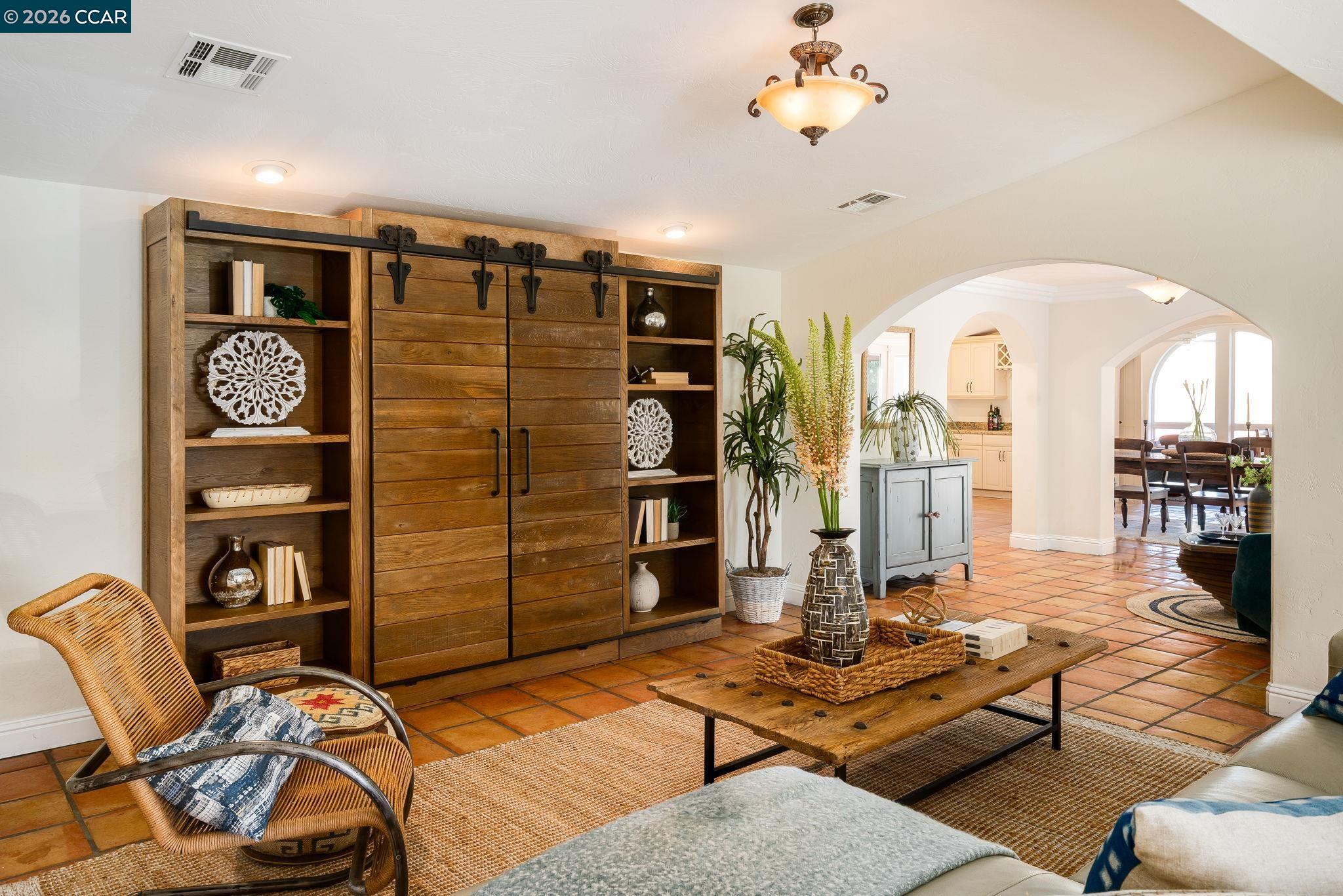 7151 Johnston Road Pleasanton, CA 94588 - Photo 7 of 69
