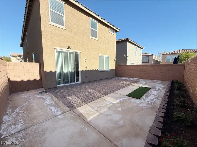 $2,500 | 8011 Cavazzo Avenue, Las Vegas, NV 89178