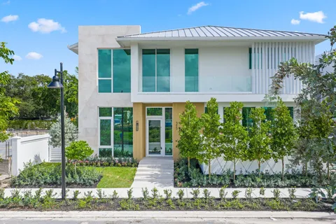 $4,750,000 | 320 Grove Place, Delray Beach, FL 33444