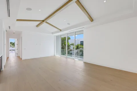 $4,750,000 | 320 Grove Place, Delray Beach, FL 33444