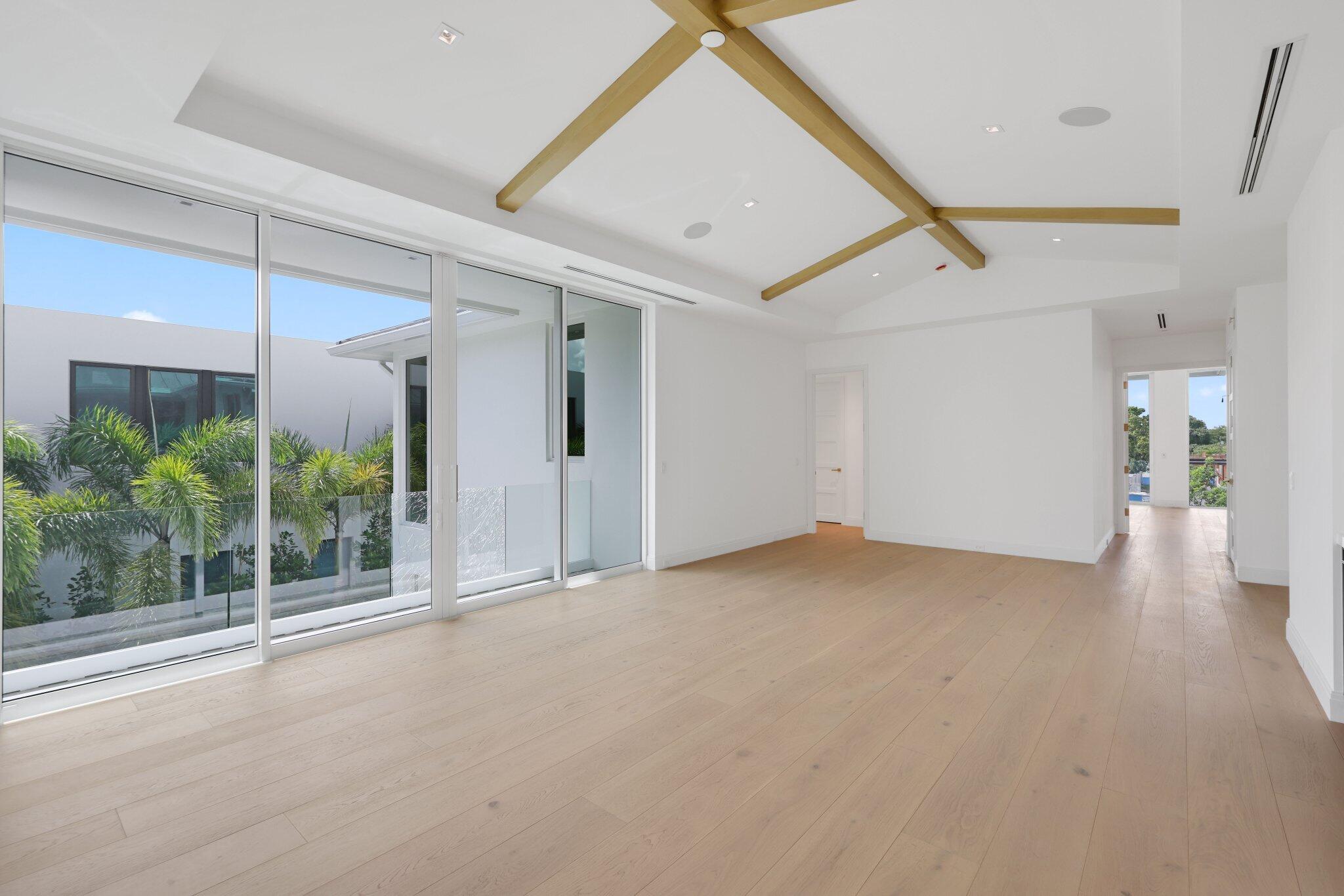 320 Grove Place Delray Beach, FL 33444 - Photo 34 of 85 upstairs loft