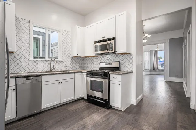 $689,000 | 185 7th Street, Oakland, CA 94607