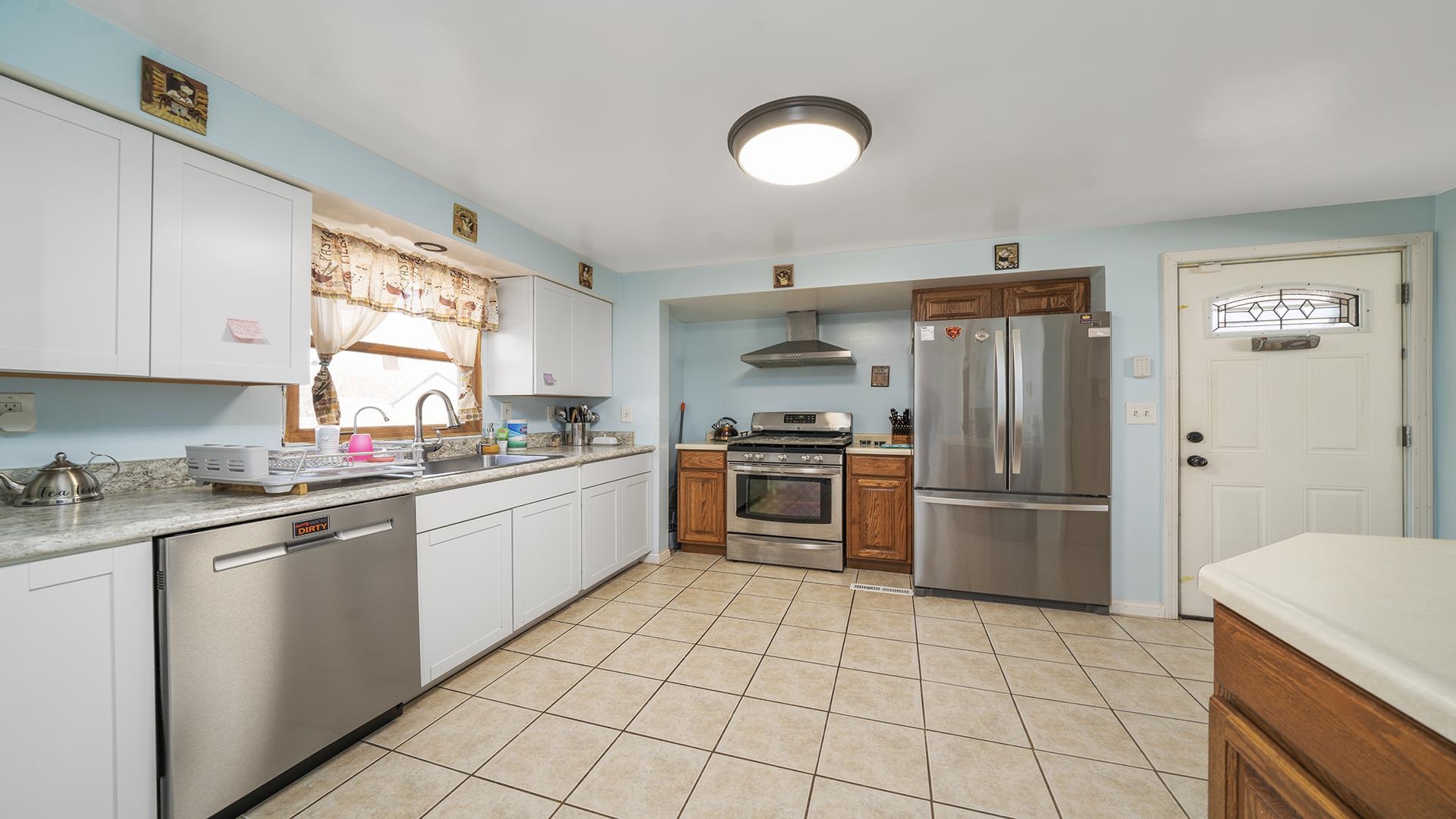 338 Belteberg Road Loves Park, IL 61111 - Photo 3 of 28 Gallery Image 3