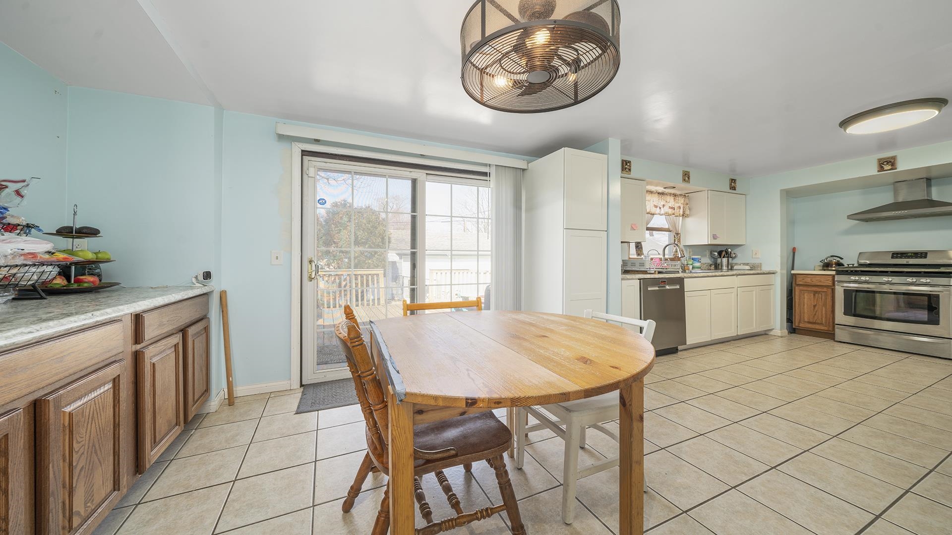 338 Belteberg Road Loves Park, IL 61111 - Photo 5 of 28 Gallery Image 5