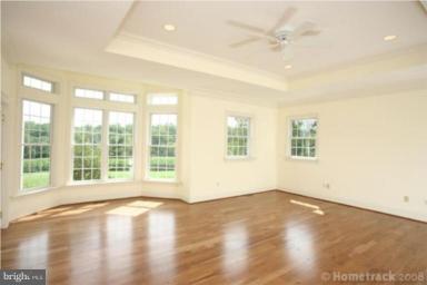 14939 Old York Road Phoenix, MD 21131 - Photo 3 of 16 Bedroom (Master)